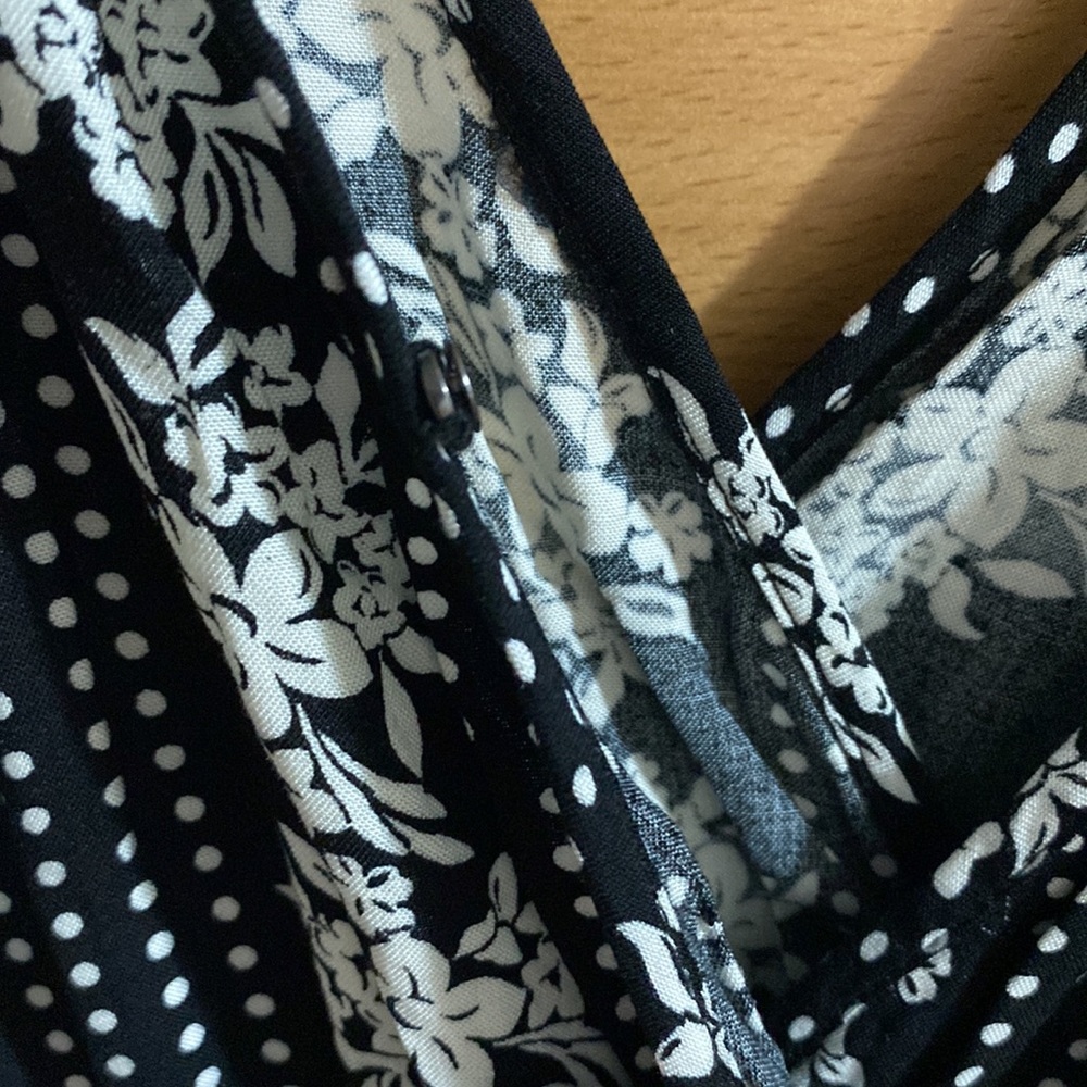 Jumpsuit - Picture 3 of 5